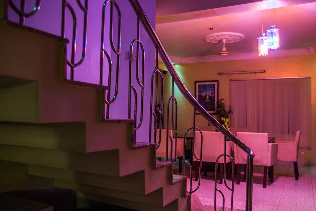 Babylon Hotel & Serviced Apartment Dhaka Buitenkant foto
